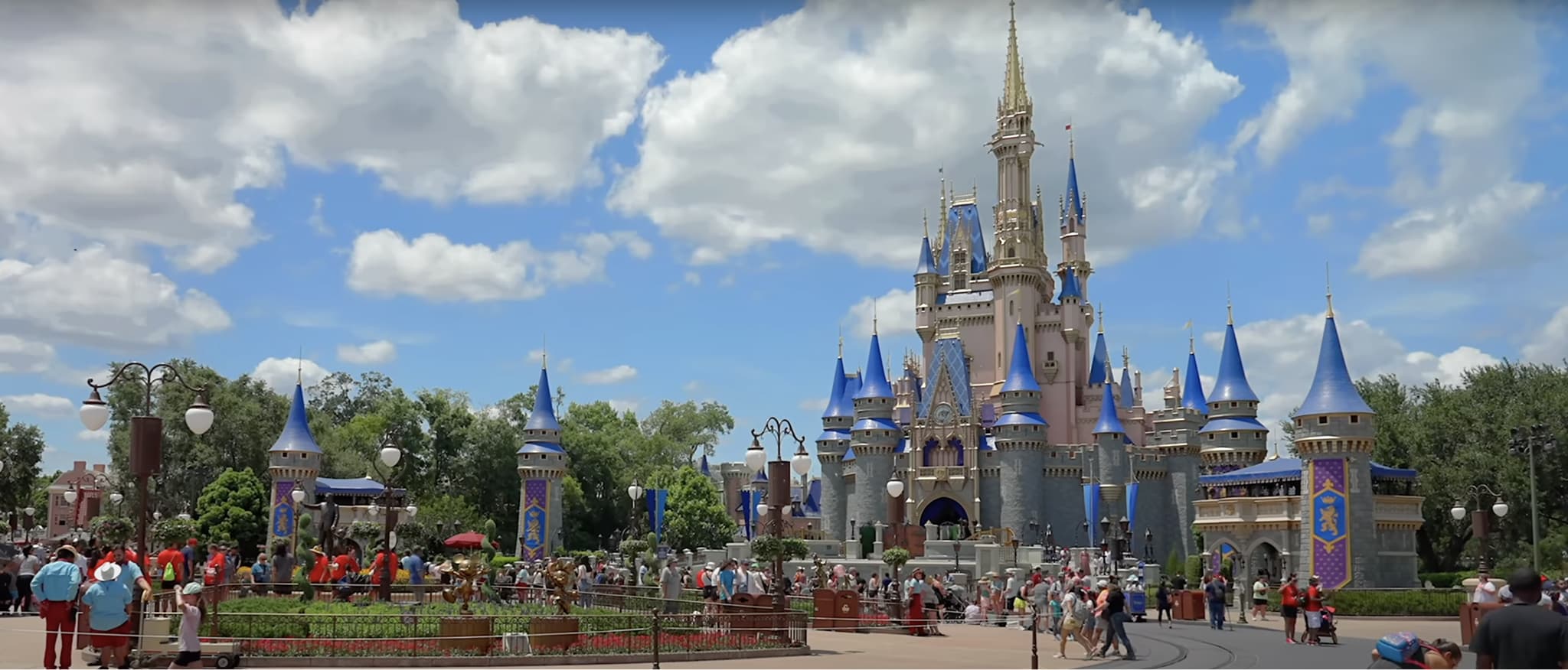 Private luxury car service — Orlando Airport Limousine Service